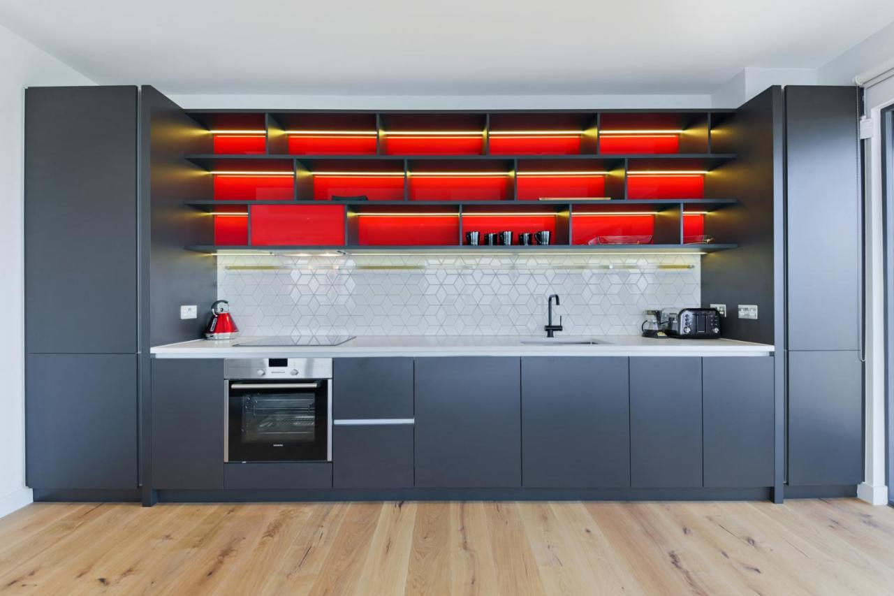 Amazing Flat In A New Modern Building Apartment London Ngoại thất bức ảnh